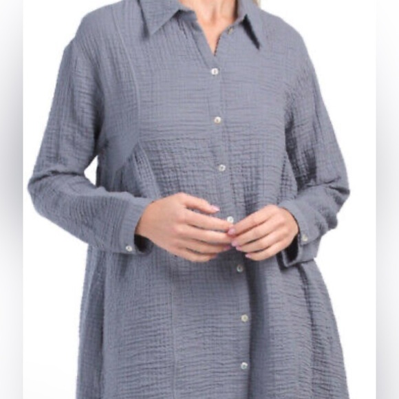 Zara Tops - Zara Crinkled cotton shirt, size S